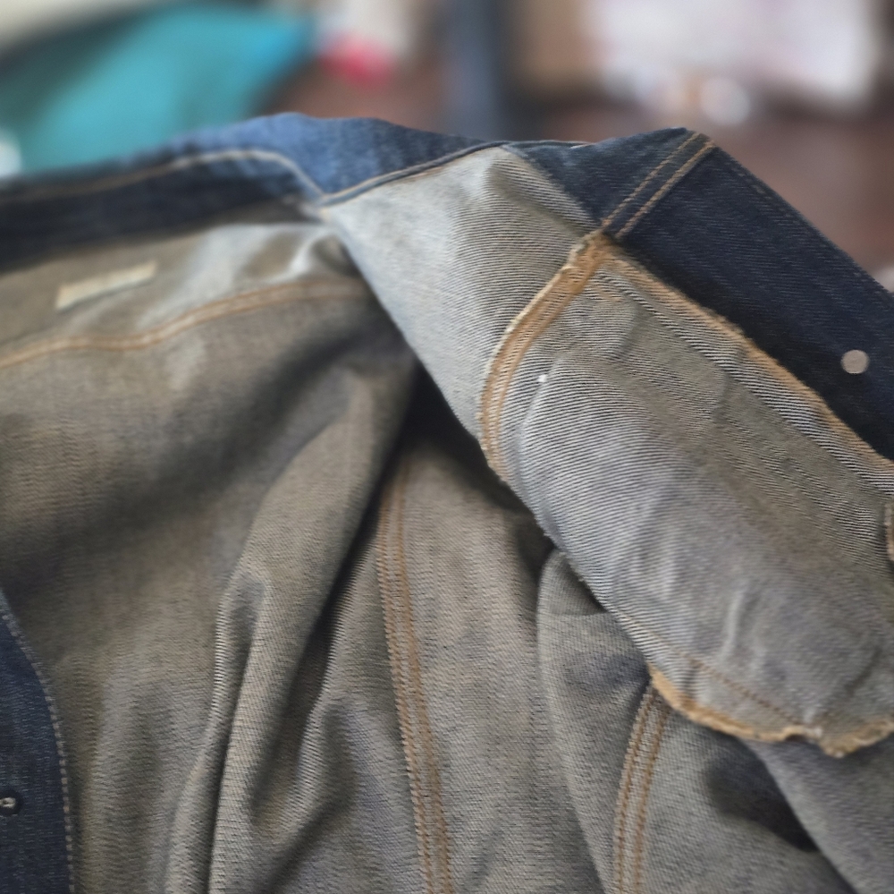 Women's Classic Blue Jean Jacket